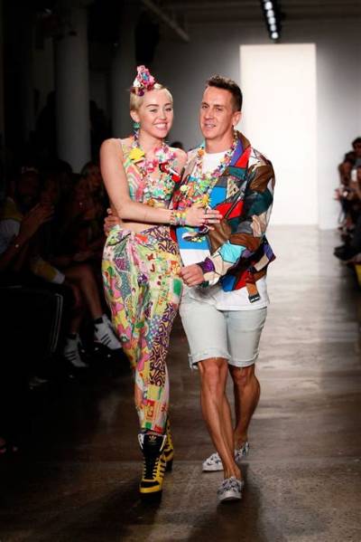 Jeremy Scott - Net Worth, Age, Height, Birthday, Bio, Wiki!