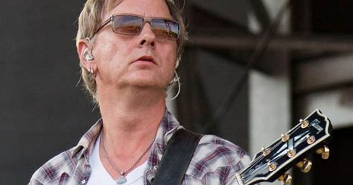 Jerry Cantrell Net Worth, Age, Height, Bio, Birthday, Wiki!