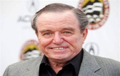 Jerry Mathers Net Worth, Age, Height, Bio, Birthday, Wiki!