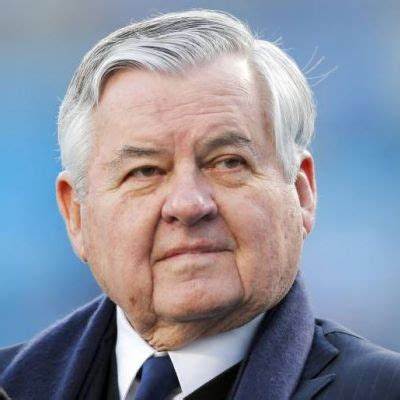 Jerry Richardson Net Worth, Age, Height, Bio, Birthday, Wiki!