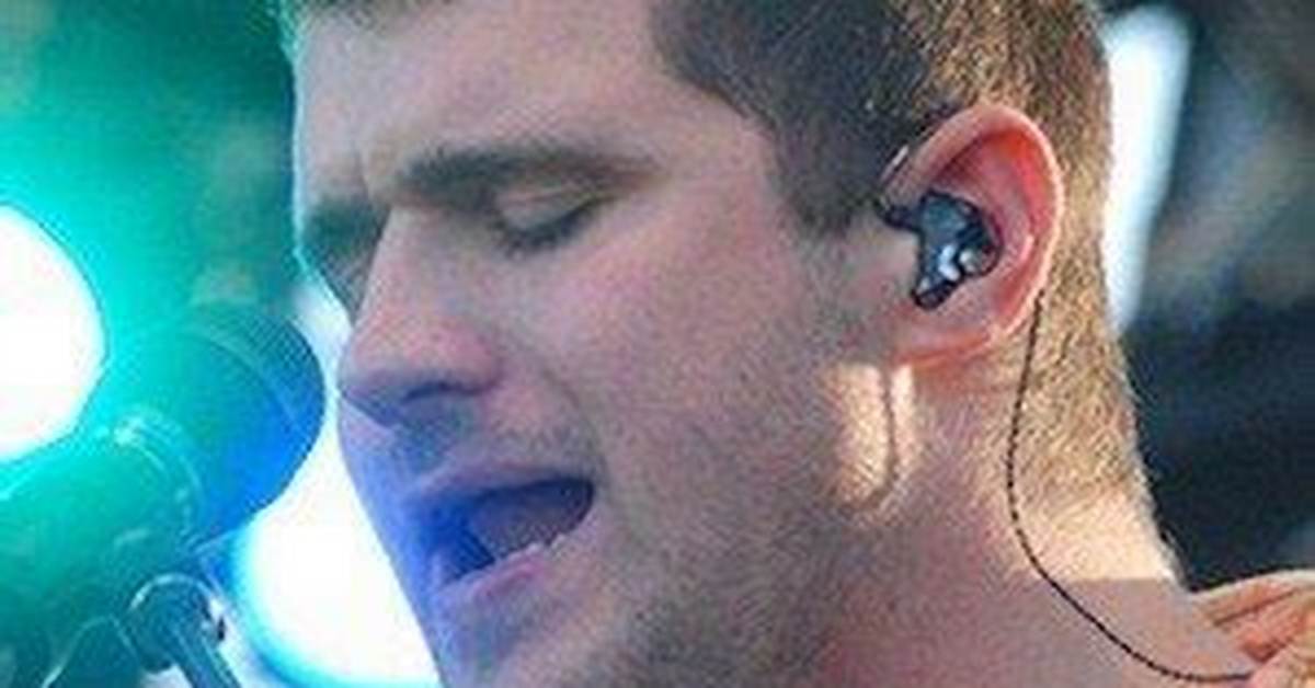 Jesse Lacey Net Worth, Age, Height, Bio, Birthday, Wiki!