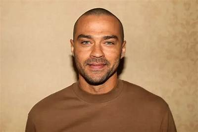 Jesse Williams Net Worth, Age, Height, Bio, Birthday, Wiki!