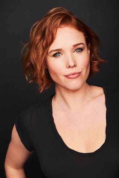Jessica Keenan Wynn Net Worth 2024, Age, Height, Bio, Birthday, Wiki!