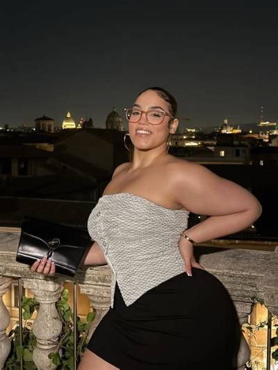 Jewels Gold Net Worth, Age, Height, Bio, Birthday, Wiki!