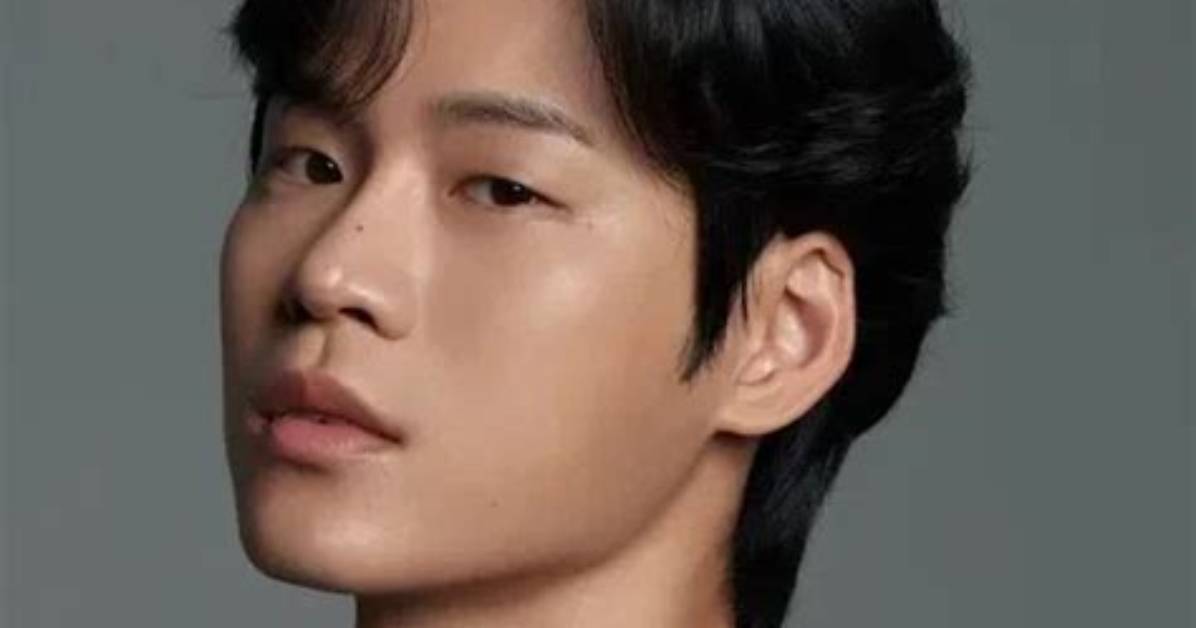 Ji Yoon-Ho - Net Worth, Age, Height, Birthday, Bio, Wiki!