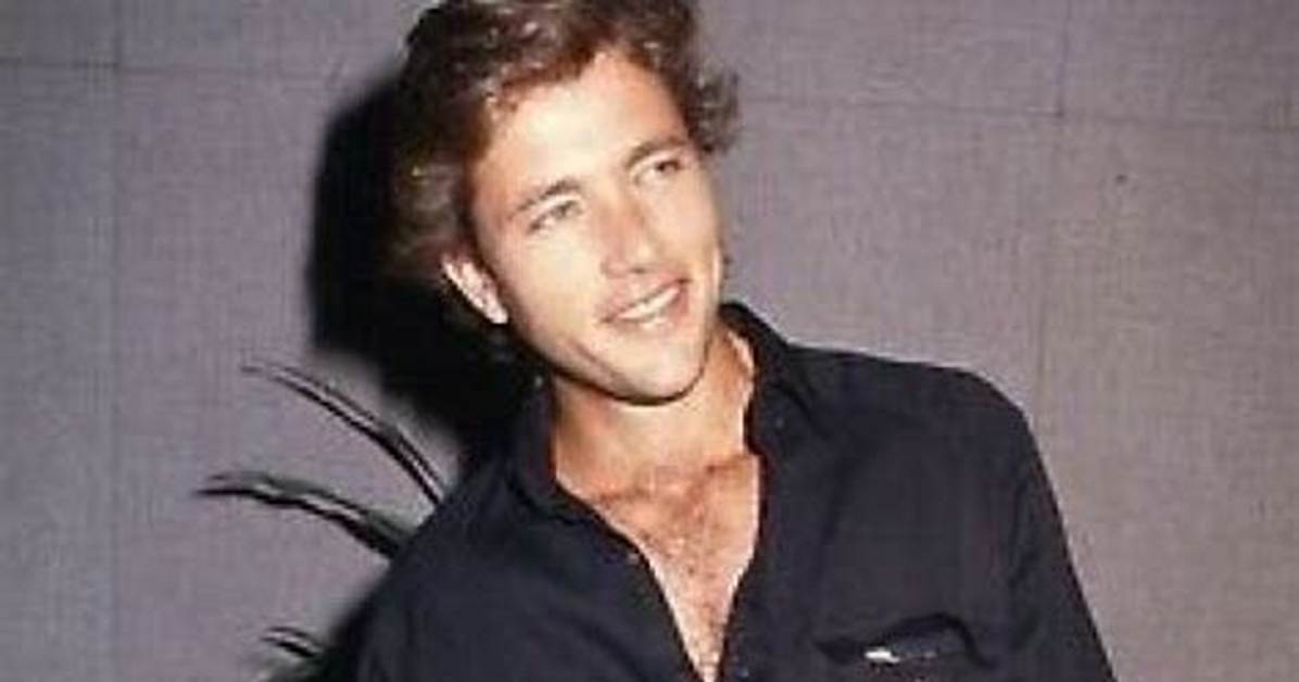 Jim Youngs Net Worth 2024, Age, Height, Bio, Birthday, Wiki!