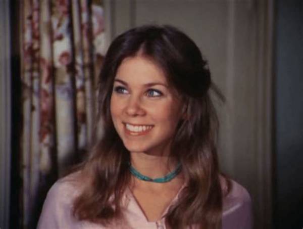 Jo Ann Harris Net Worth, Age, Height, Bio, Birthday, Wiki!