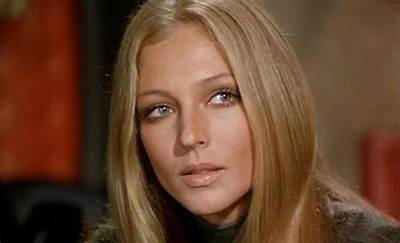 Joanna Pettet Net Worth, Age, Height, Bio, Birthday, Wiki!