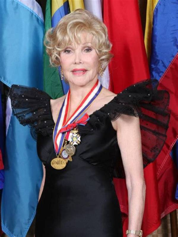 Joanne Herring Net Worth, Age, Height, Bio, Birthday, Wiki!