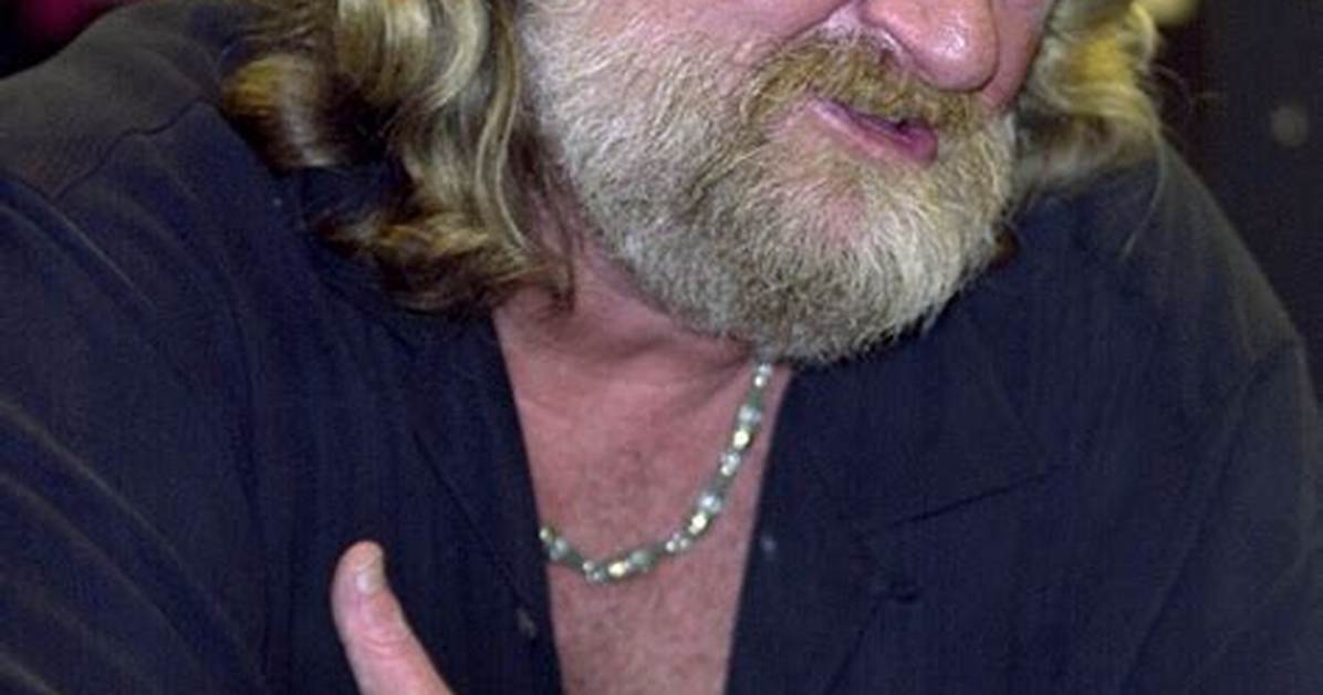 Joe Eszterhas Net Worth, Age, Height, Bio, Birthday, Wiki!