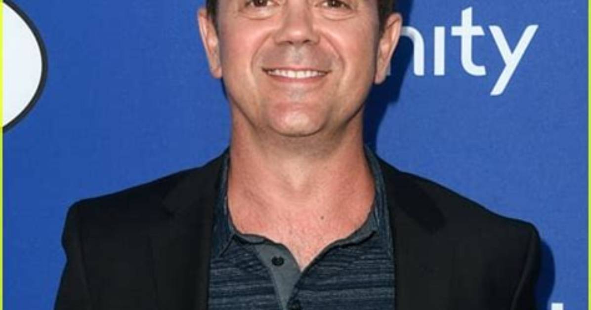 Joe Lo Truglio Net Worth 2024, Age, Height, Bio, Birthday, Wiki!