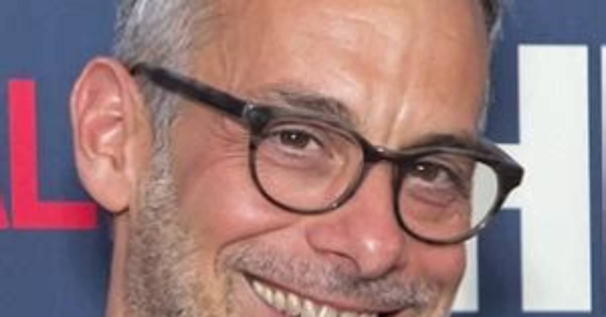 Joe Mantello Net Worth 2024, Age, Height, Bio, Birthday, Wiki!