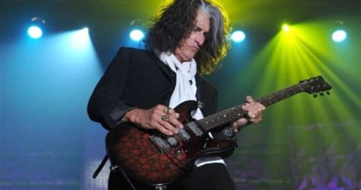 Joe Perry Net Worth 2024, Age, Height, Bio, Birthday, Wiki!