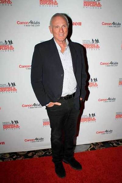Joe Regalbuto - Net Worth, Age, Height, Birthday, Bio, Wiki!