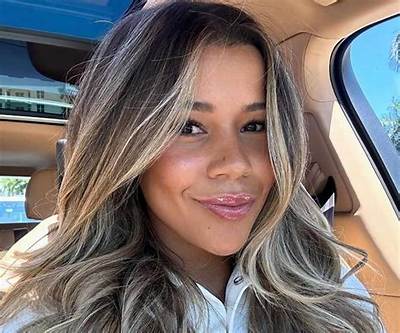 Johanna Devries Net Worth, Age, Height, Bio, Birthday, Wiki!
