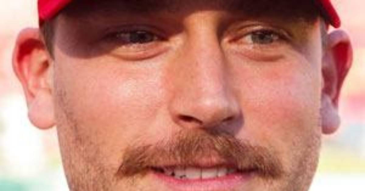 John Axford Net Worth, Age, Height, Bio, Birthday, Wiki!