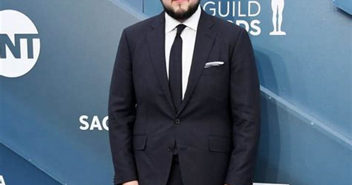 John Bradley - Net Worth, Age, Height, Birthday, Bio, Wiki!