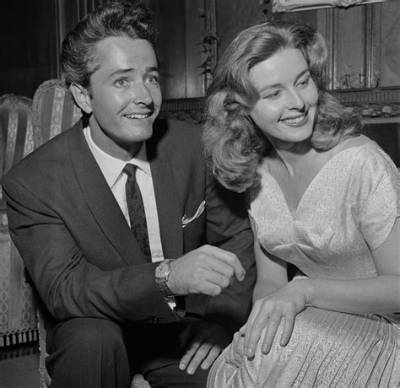 John Derek Net Worth 2024, Age, Height, Bio, Birthday, Wiki!