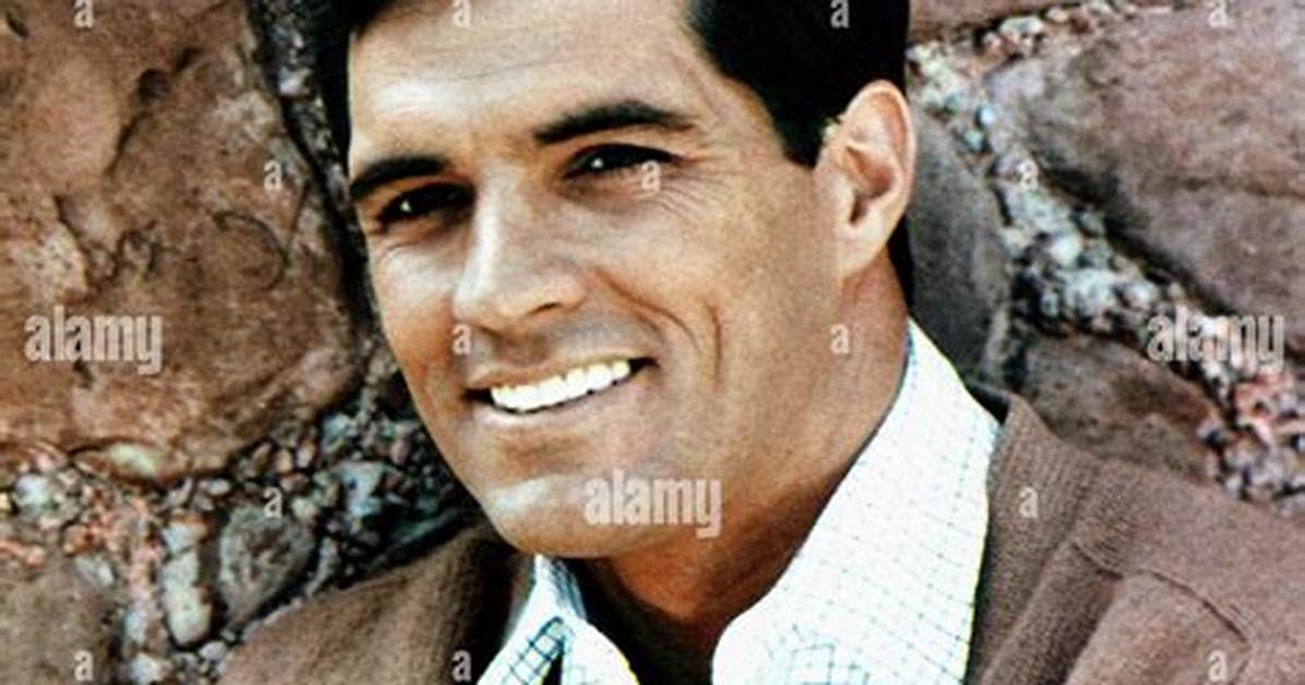 John Gavin Net Worth, Age, Height, Bio, Birthday, Wiki!