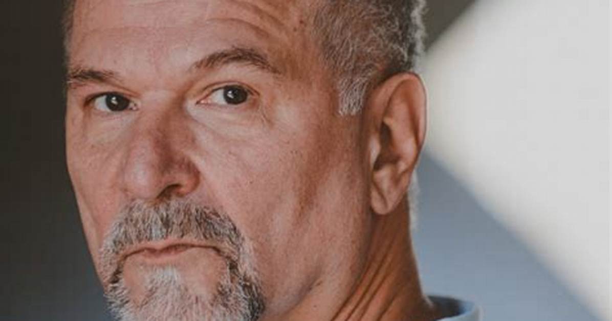 John Kapelos Net Worth, Age, Height, Bio, Birthday, Wiki!