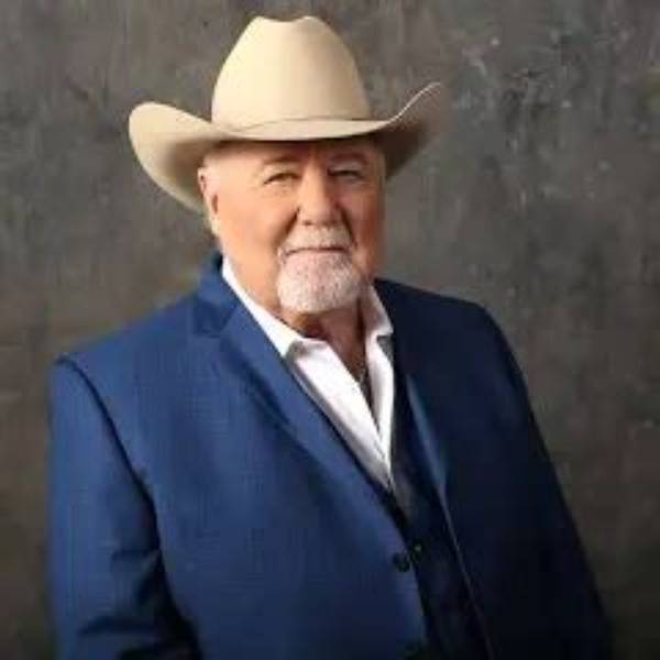 Johnny Lee Net Worth 2024, Age, Height, Bio, Birthday, Wiki!
