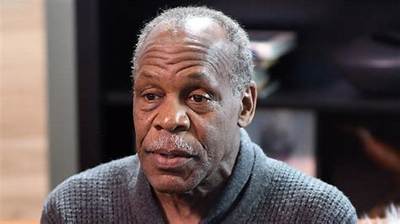 Jon Glover - Net Worth, Age, Height, Birthday, Bio, Wiki!