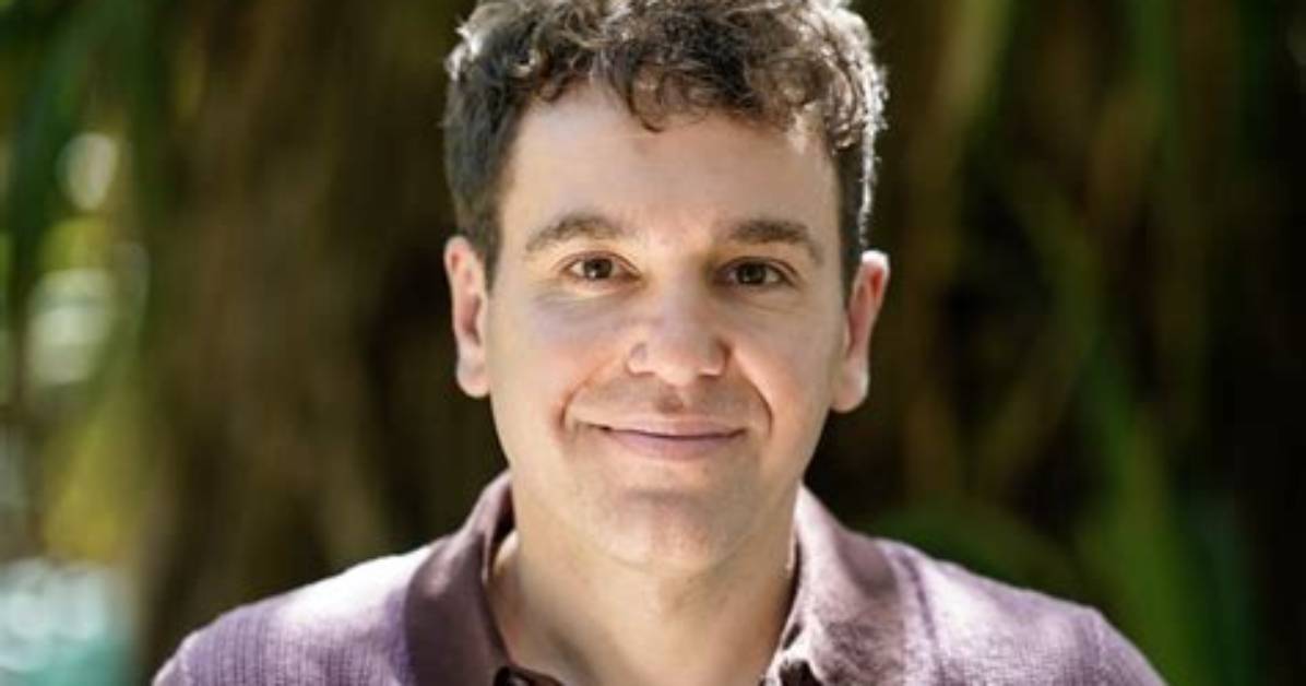 Jon Lovett Net Worth, Age, Height, Bio, Birthday, Wiki!