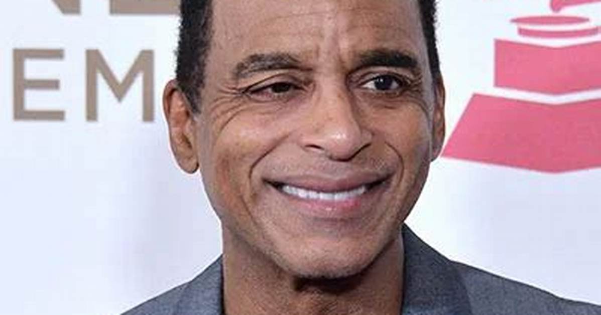 Jon Secada Net Worth, Age, Height, Bio, Birthday, Wiki!