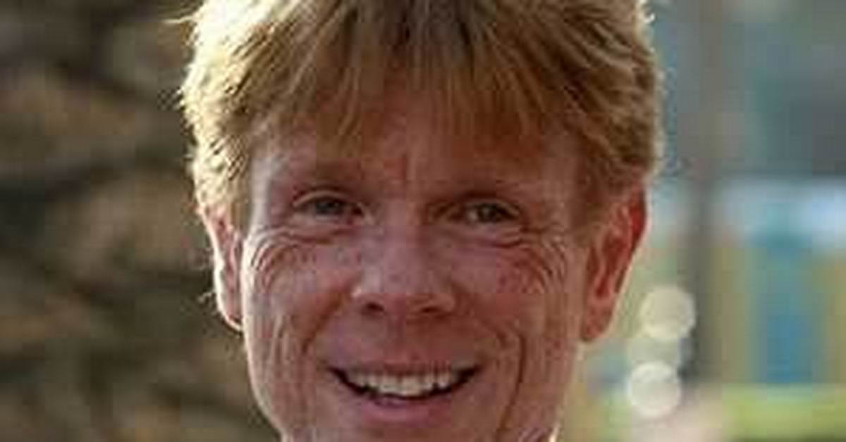 Jon Walmsley - Net Worth, Age, Height, Birthday, Bio, Wiki!
