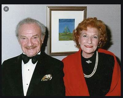 Jonathan Harris Net Worth, Age, Height, Bio, Birthday, Wiki!