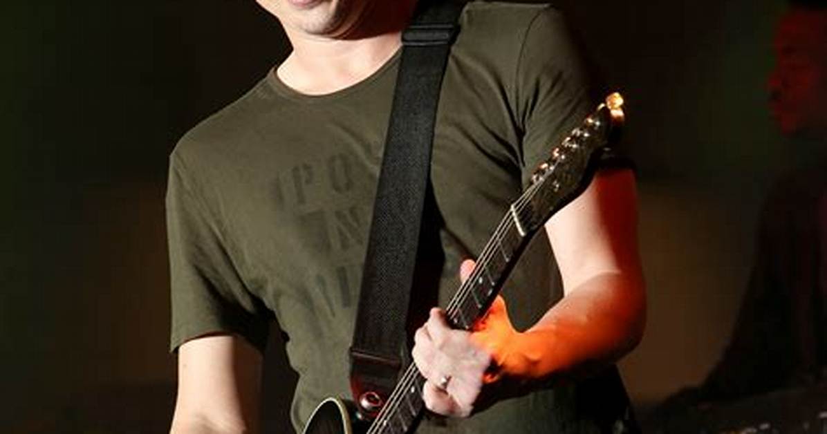 Jonny Lang Net Worth, Age, Height, Bio, Birthday, Wiki!