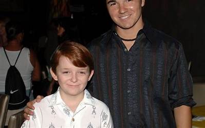 Joseph Ashton - Net Worth, Age, Height, Birthday, Bio, Wiki!