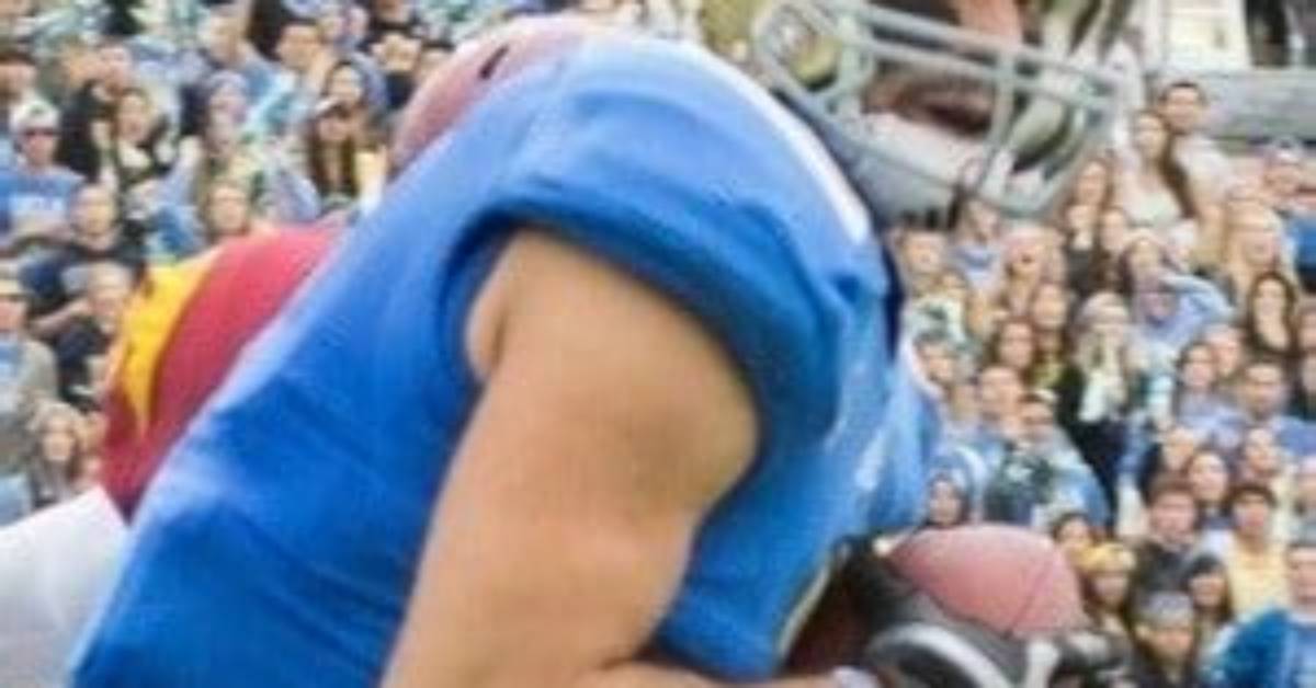 Joseph Fauria - Net Worth, Age, Height, Birthday, Bio, Wiki!