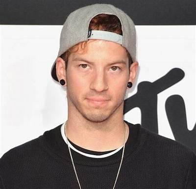Josh Dun Net Worth, Age, Height, Bio, Birthday, Wiki!