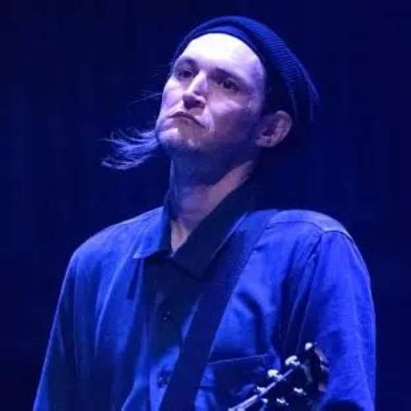 Josh Klinghoffer Net Worth 2024, Age, Height, Bio, Birthday, Wiki!