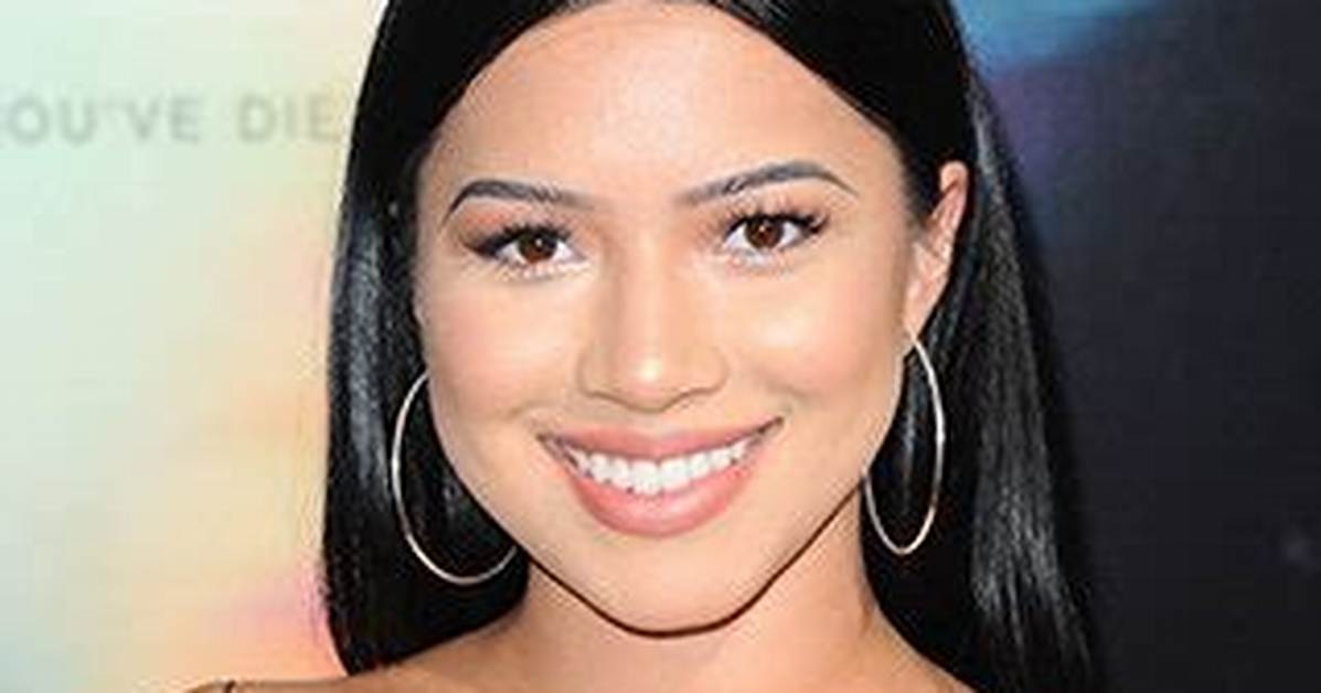 Julia Kelly Net Worth, Age, Height, Bio, Birthday, Wiki!