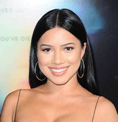 Julia Kelly Net Worth, Age, Height, Bio, Birthday, Wiki!