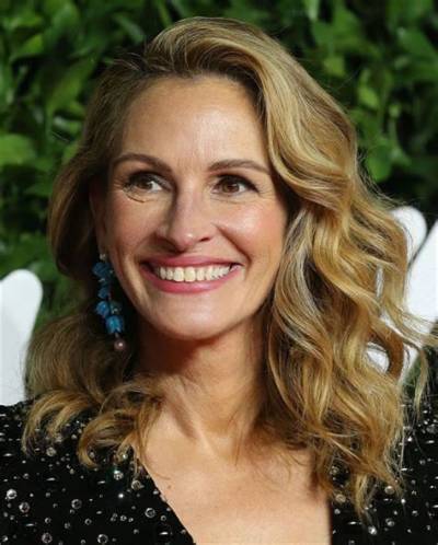 Julia Roberts Net Worth, Age, Height, Bio, Birthday, Wiki!