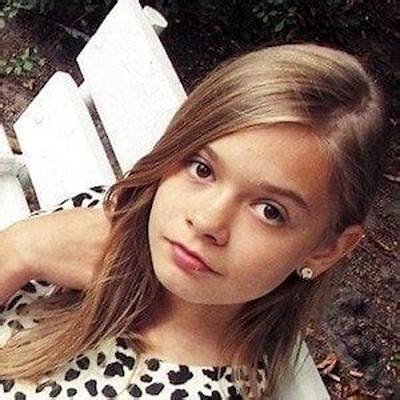 Julia Wroblewska - Net Worth, Age, Height, Birthday, Bio, Wiki!