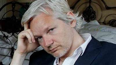 Julian Assange Net Worth, Age, Height, Bio, Birthday, Wiki!