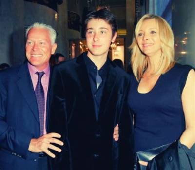 Julian Stern Net Worth, Age, Height, Bio, Birthday, Wiki!
