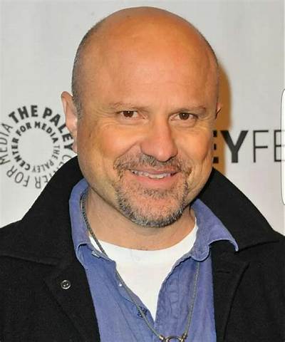 Juliano Enrico Net Worth, Age, Height, Bio, Birthday, Wiki!