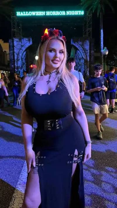 Julie Brochorst Andersen - Net Worth, Age, Height, Birthday, Bio, Wiki!