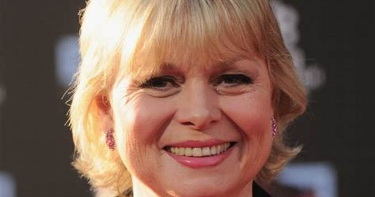 Julie Payne - Net Worth, Age, Height, Birthday, Bio, Wiki!