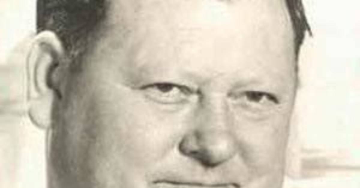 Junior Samples Net Worth, Age, Height, Bio, Birthday, Wiki!