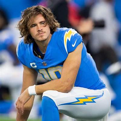 Justin Herbert Net Worth, Age, Height, Bio, Birthday, Wiki!