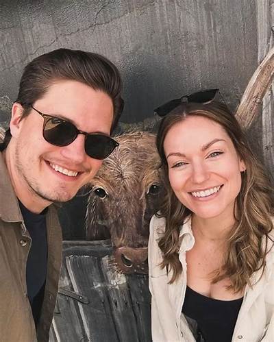 Justin Kelly Net Worth, Age, Height, Bio, Birthday, Wiki!