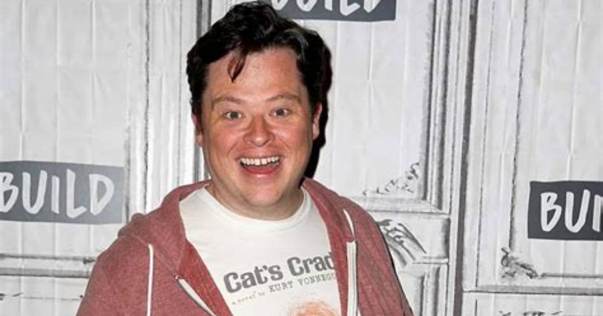 Justin Mcelroy Net Worth, Age, Height, Bio, Birthday, Wiki!