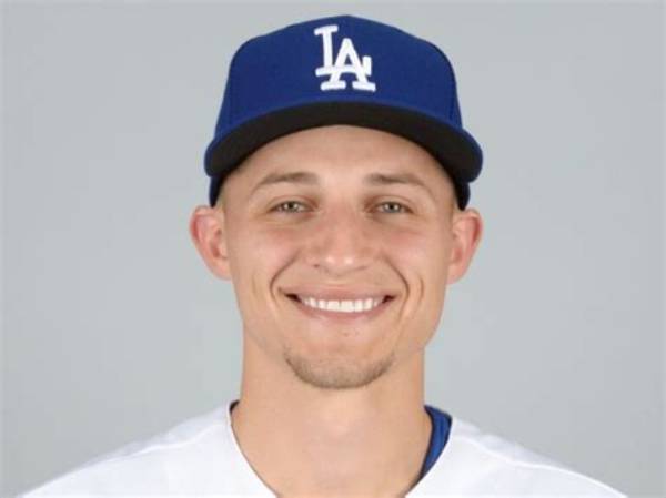 Justin Seager Net Worth, Age, Height, Bio, Birthday, Wiki!