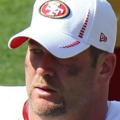 Justin Smith - Net Worth, Age, Height, Birthday, Bio, Wiki!